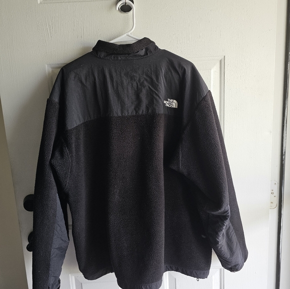 Mens North Face Denali jacket - Picture 4 of 10